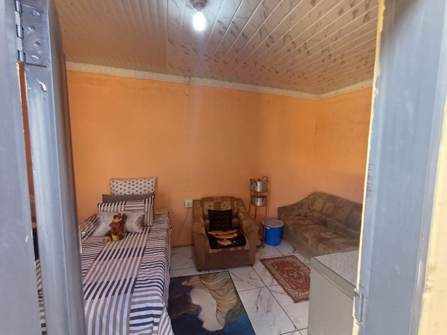 2 Bedroom Property for Sale in Mamelodi East Gauteng