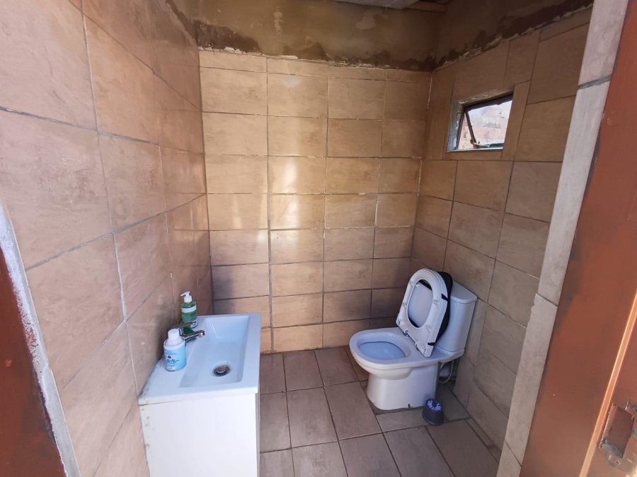 2 Bedroom Property for Sale in Mamelodi East Gauteng