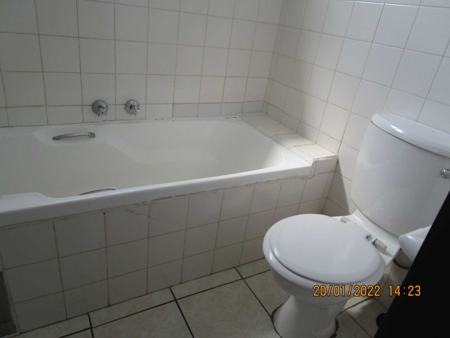 To Let 1 Bedroom Property for Rent in Craighall Gauteng