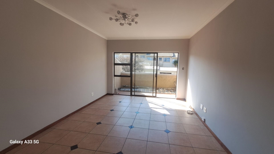 2 Bedroom Property for Sale in Buccleuch Gauteng