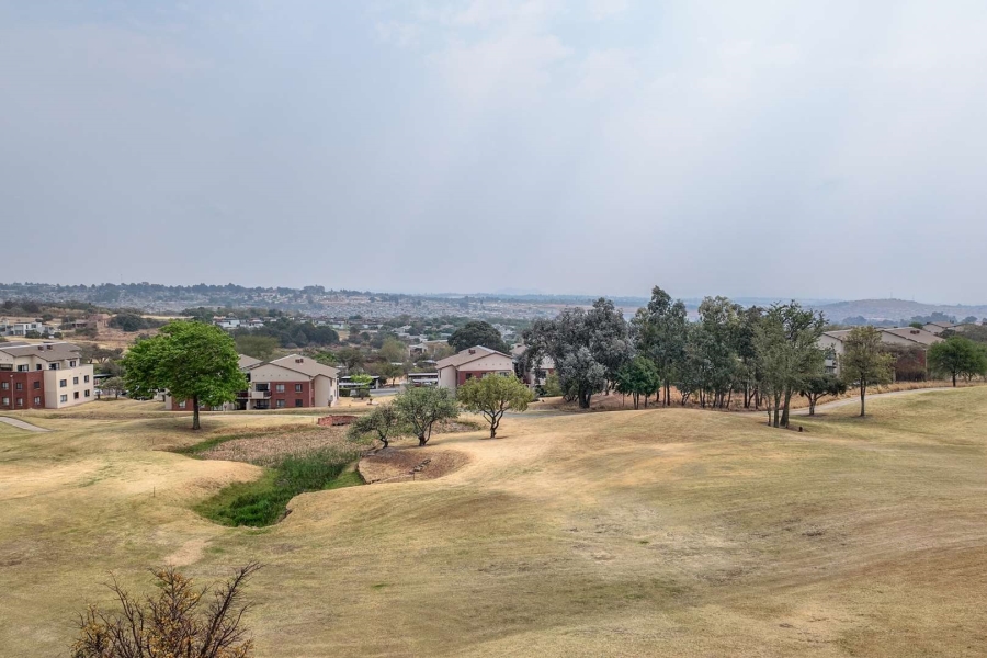 2 Bedroom Property for Sale in Jackal Creek Golf Estate Gauteng