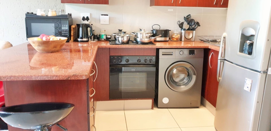 To Let 1 Bedroom Property for Rent in Jackal Creek Golf Estate Gauteng