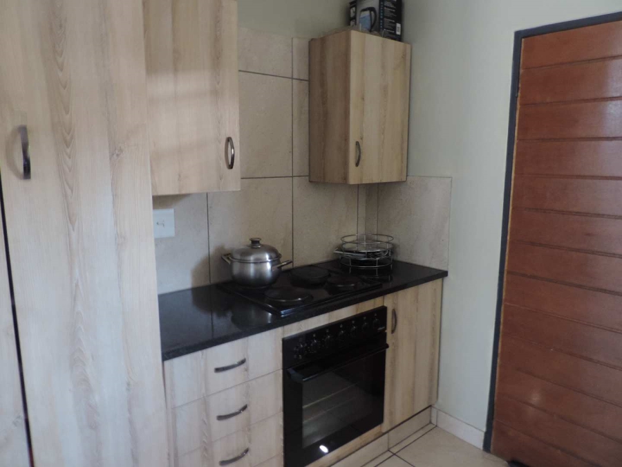 3 Bedroom Property for Sale in Alrode Gauteng