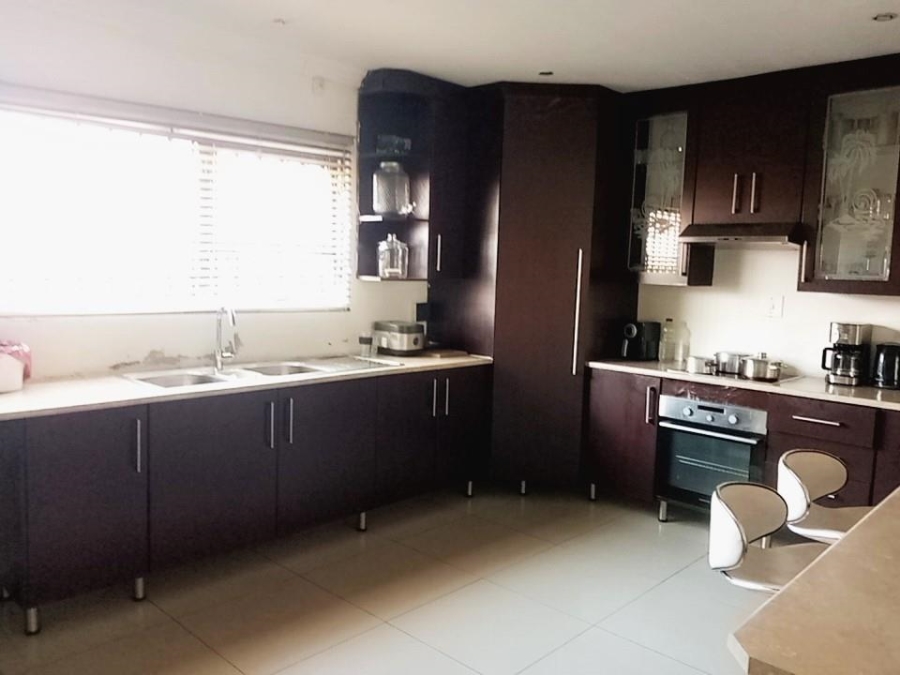 3 Bedroom Property for Sale in Mondeor Gauteng