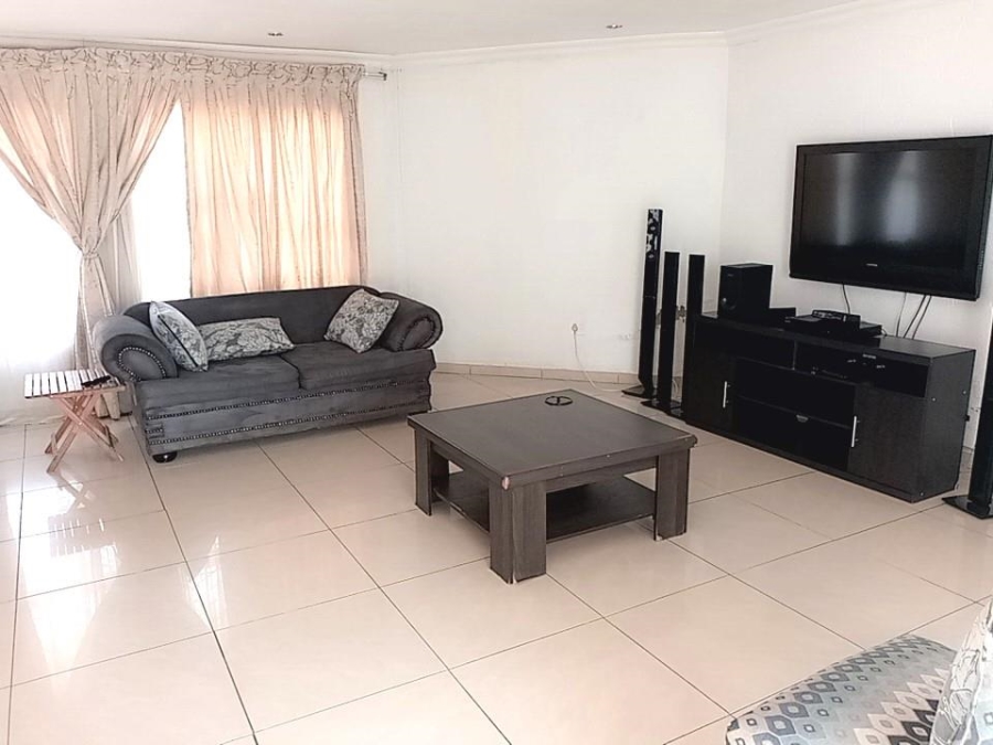 3 Bedroom Property for Sale in Mondeor Gauteng