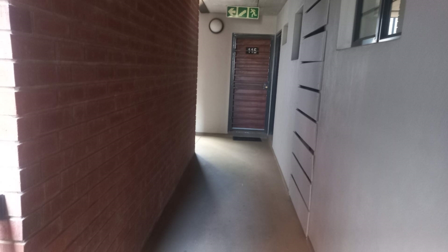 2 Bedroom Property for Sale in Jabulani Gauteng