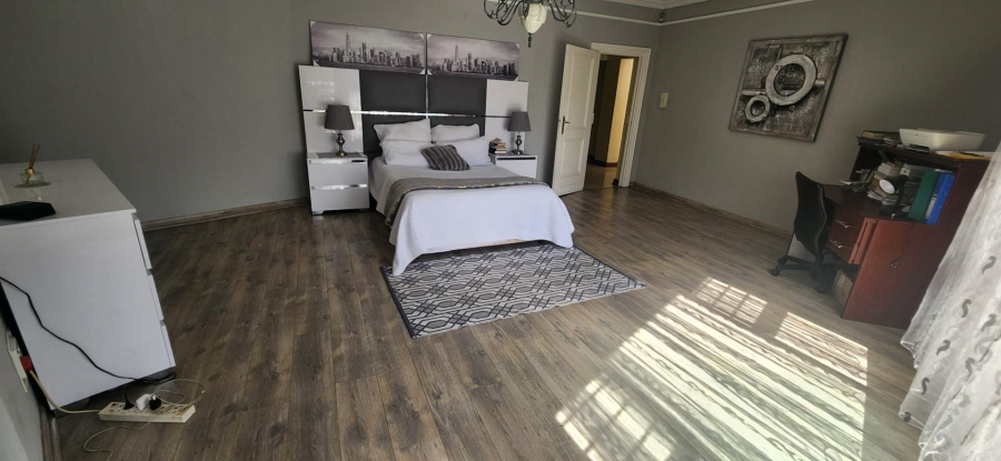 4 Bedroom Property for Sale in Brackenhurst Gauteng