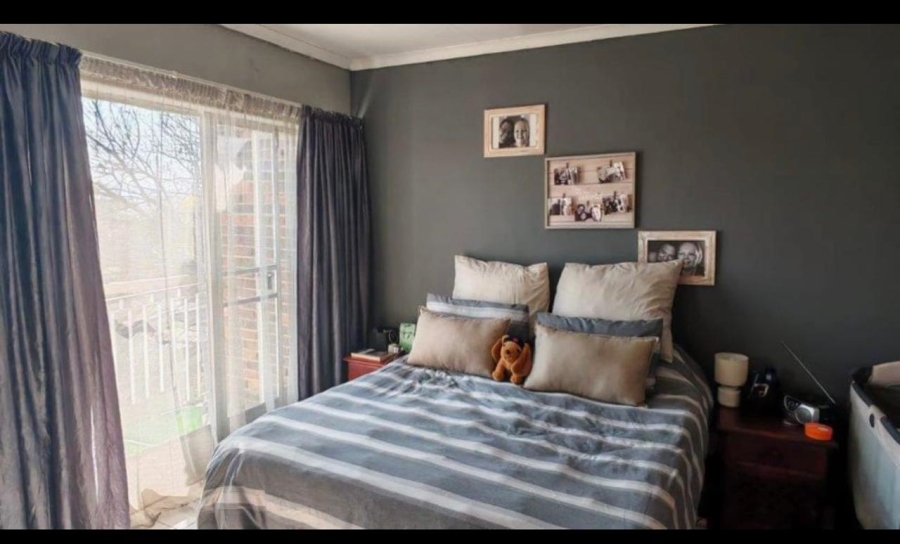 2 Bedroom Property for Sale in Villieria Gauteng