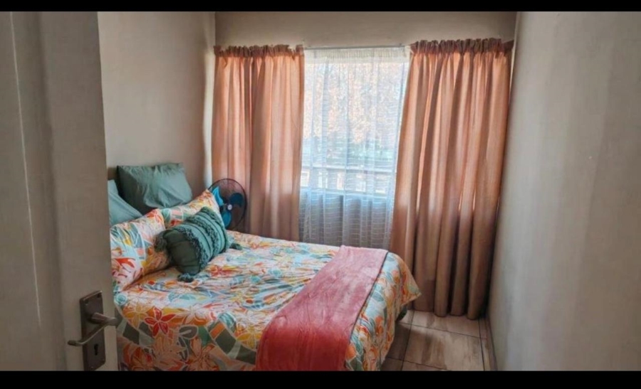 2 Bedroom Property for Sale in Villieria Gauteng