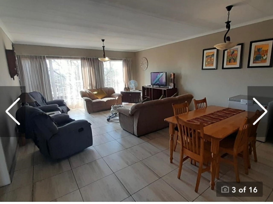 2 Bedroom Property for Sale in Villieria Gauteng