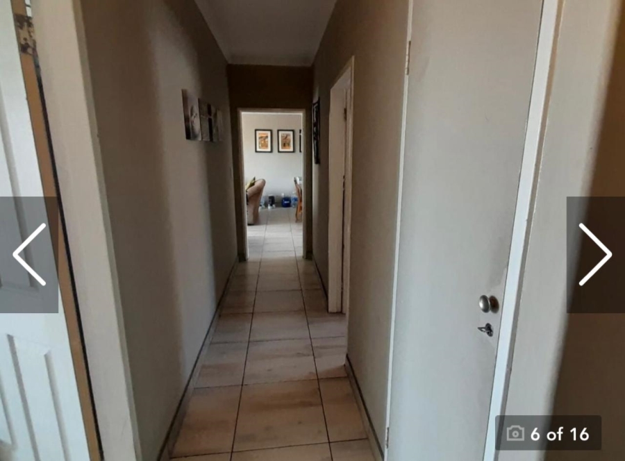 2 Bedroom Property for Sale in Villieria Gauteng