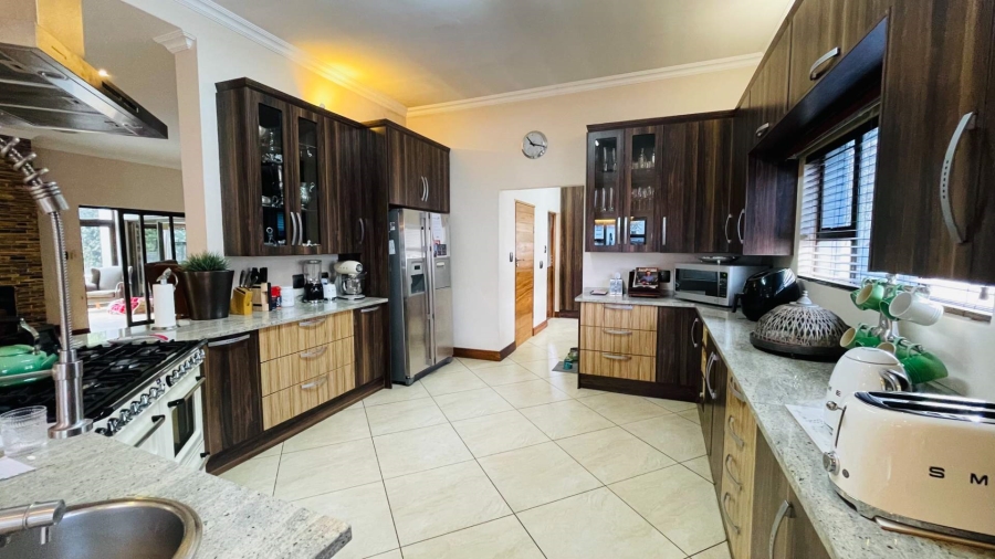 4 Bedroom Property for Sale in Midfield Estate Gauteng