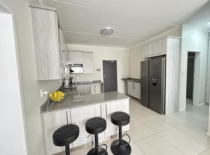 2 Bedroom Property for Sale in Grand Central Gauteng