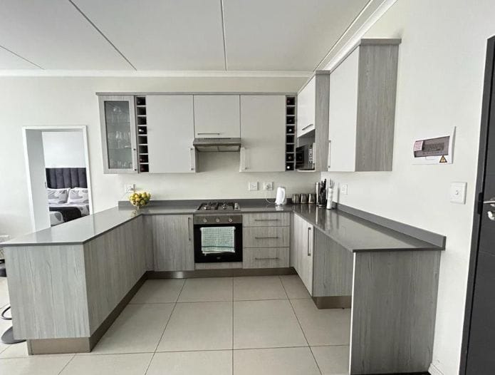 2 Bedroom Property for Sale in Grand Central Gauteng