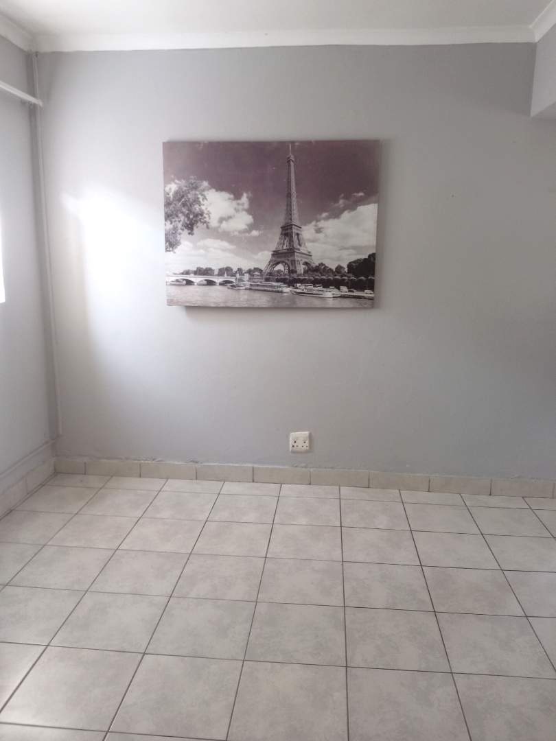 To Let 1 Bedroom Property for Rent in Sydenham Gauteng