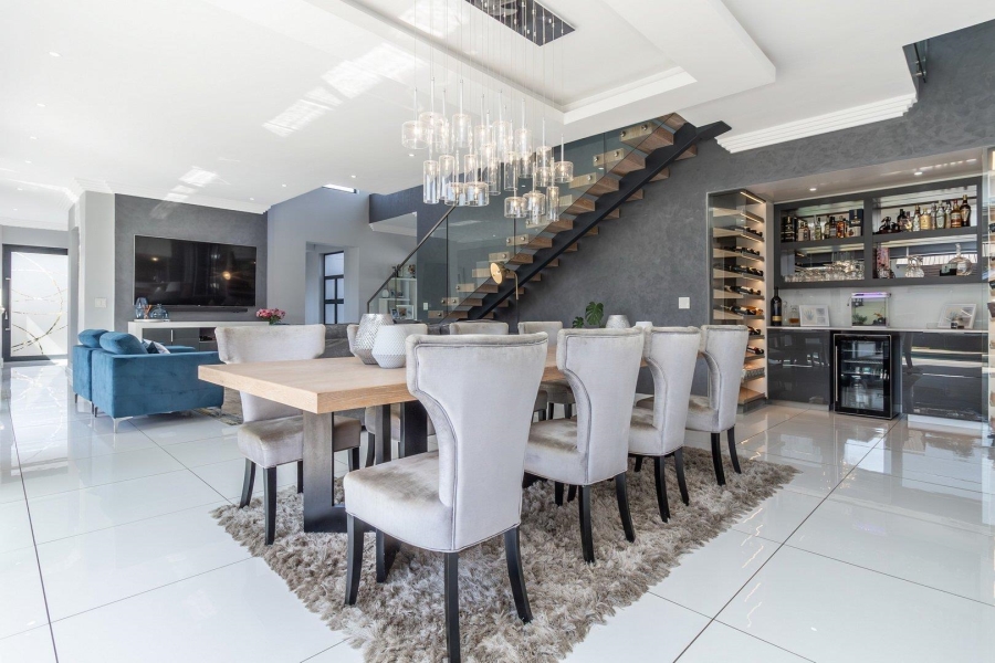 4 Bedroom Property for Sale in Helderfontein Estate Gauteng