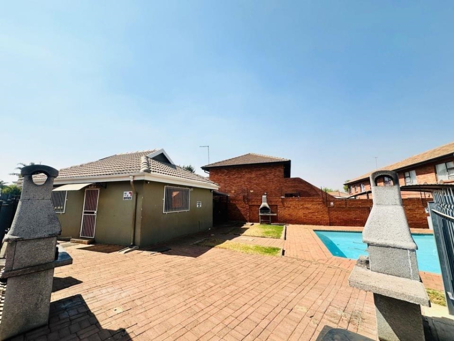 3 Bedroom Property for Sale in Florentia Gauteng