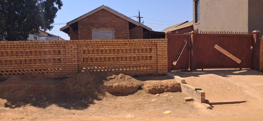 To Let 2 Bedroom Property for Rent in Soshanguve WW Gauteng