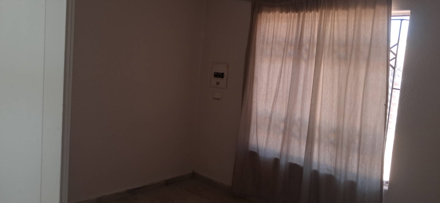 To Let 2 Bedroom Property for Rent in Soshanguve WW Gauteng