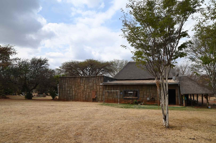 4 Bedroom Property for Sale in Kameeldrift East Gauteng