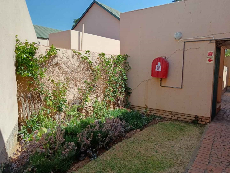 2 Bedroom Property for Sale in Moreleta Park Gauteng