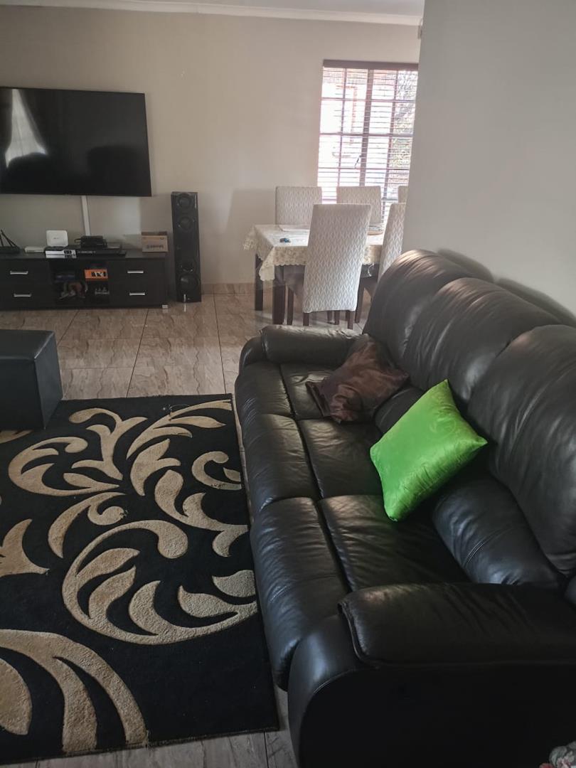 3 Bedroom Property for Sale in The Reeds Gauteng