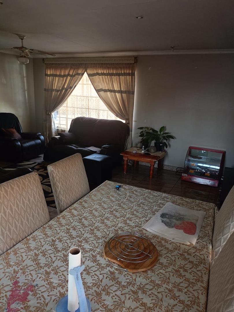 3 Bedroom Property for Sale in The Reeds Gauteng