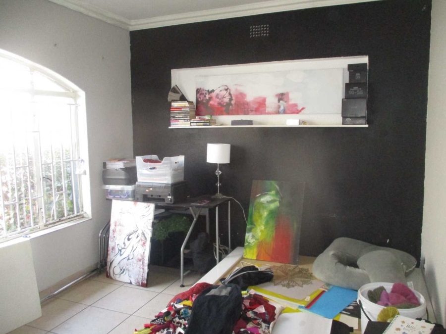 4 Bedroom Property for Sale in Oakdene Gauteng