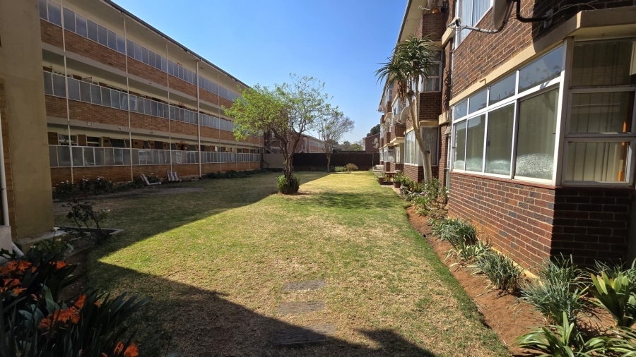 2 Bedroom Property for Sale in Denlee Gauteng