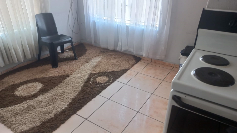 3 Bedroom Property for Sale in Roodekop Gauteng