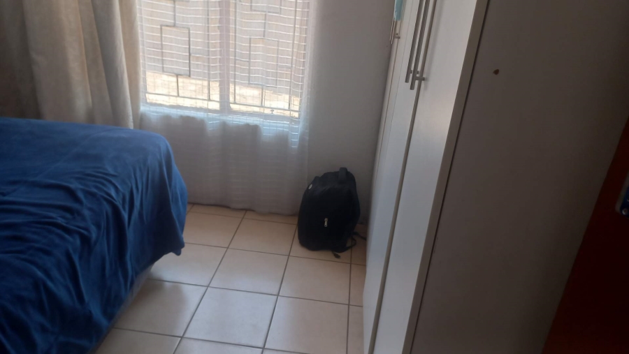 3 Bedroom Property for Sale in Roodekop Gauteng