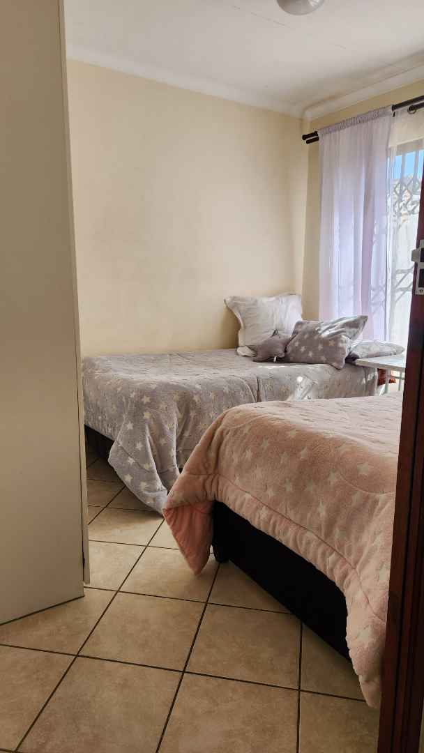 To Let 3 Bedroom Property for Rent in Chantelle Gauteng