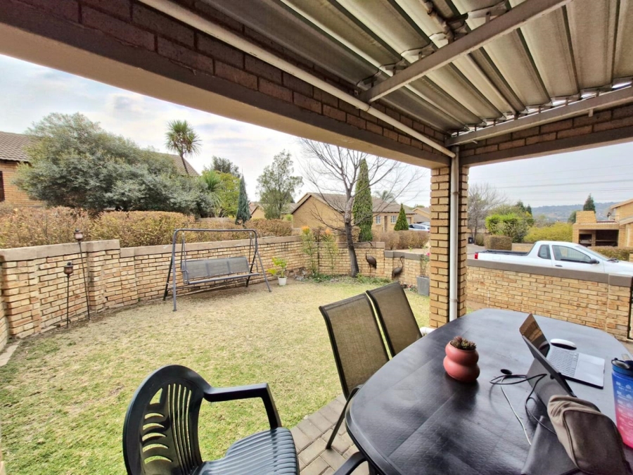 2 Bedroom Property for Sale in Olivedale Gauteng