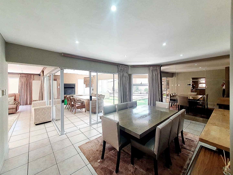 5 Bedroom Property for Sale in Sandown Gauteng