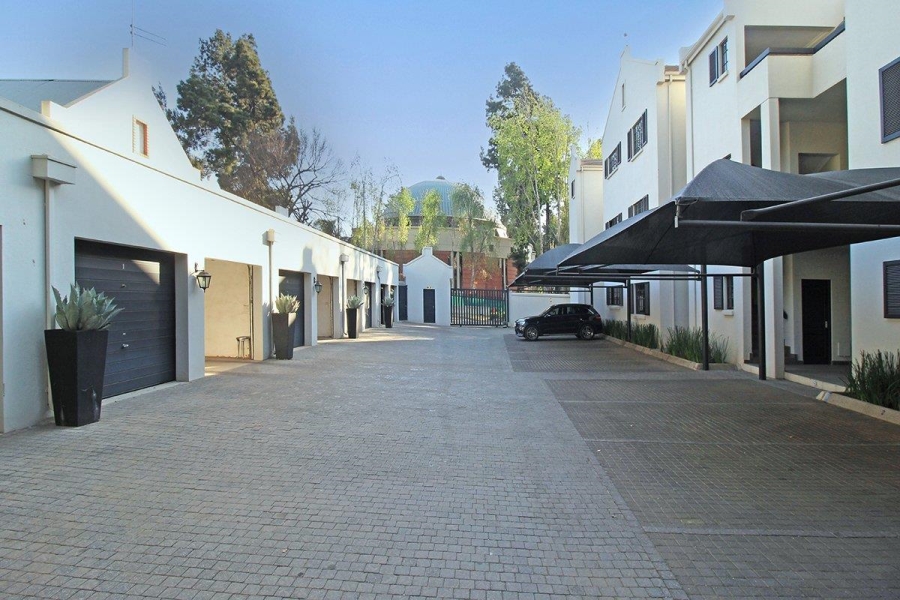 To Let 3 Bedroom Property for Rent in Oaklands Gauteng