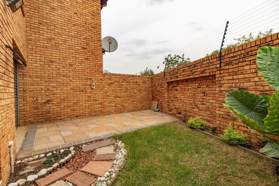 3 Bedroom Property for Sale in Florentia Gauteng