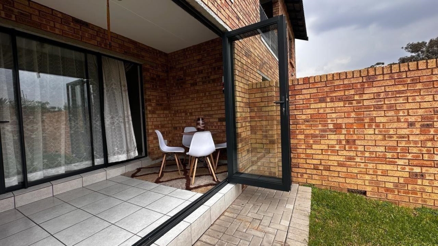 3 Bedroom Property for Sale in New Market Gauteng