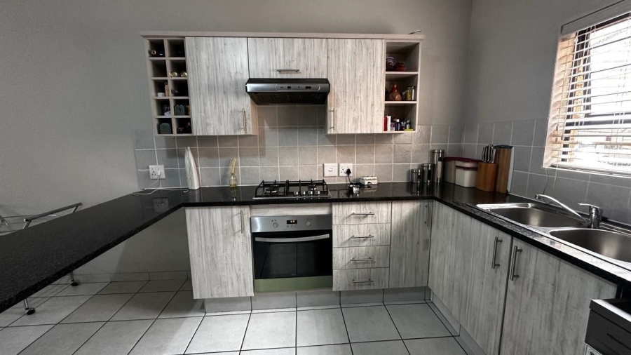 3 Bedroom Property for Sale in New Market Gauteng