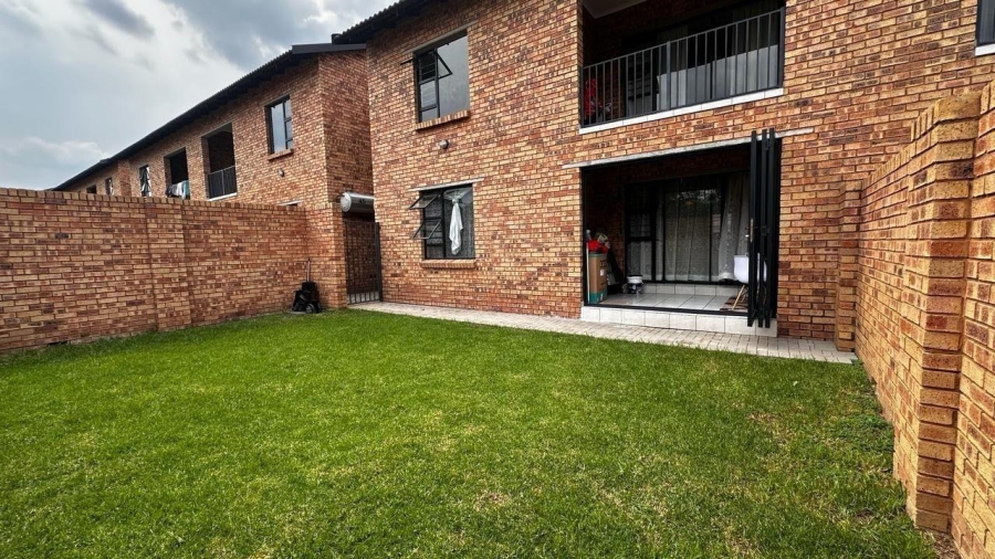 3 Bedroom Property for Sale in New Market Gauteng