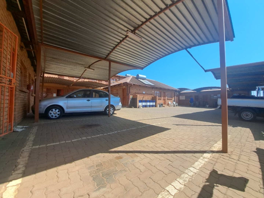 37 Bedroom Property for Sale in Mamelodi East Gauteng