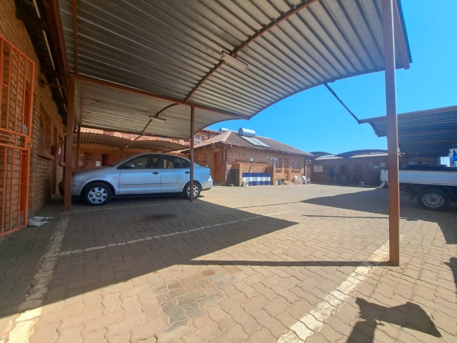 37 Bedroom Property for Sale in Mamelodi East Gauteng