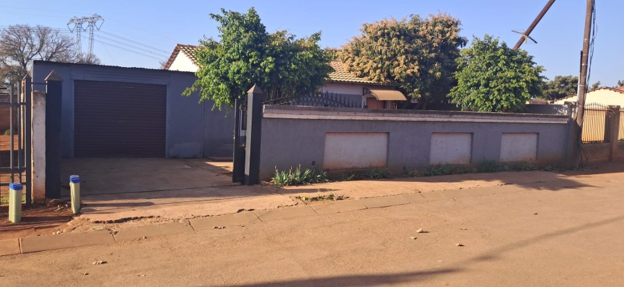 2 Bedroom Property for Sale in Soshanguve Gauteng