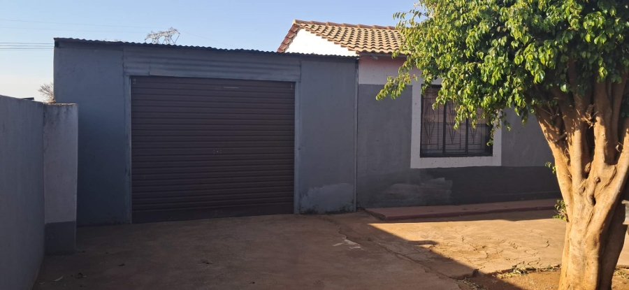 2 Bedroom Property for Sale in Soshanguve Gauteng