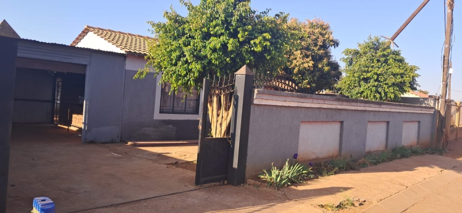 2 Bedroom Property for Sale in Soshanguve Gauteng