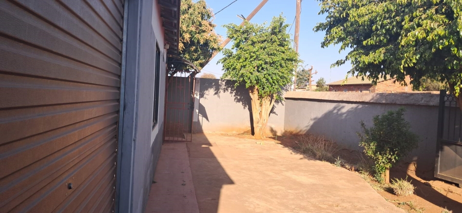 2 Bedroom Property for Sale in Soshanguve Gauteng