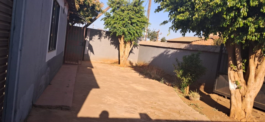 2 Bedroom Property for Sale in Soshanguve Gauteng