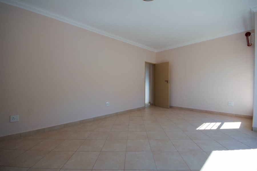 To Let 3 Bedroom Property for Rent in Boardwalk Gauteng