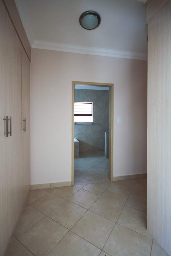 To Let 3 Bedroom Property for Rent in Boardwalk Gauteng