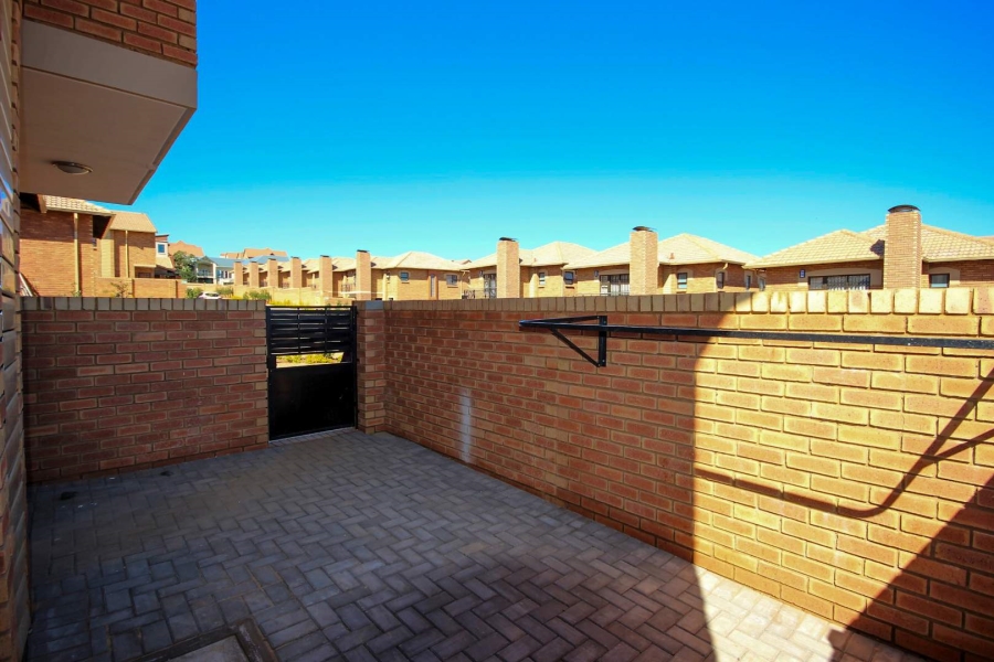 To Let 3 Bedroom Property for Rent in Boardwalk Gauteng