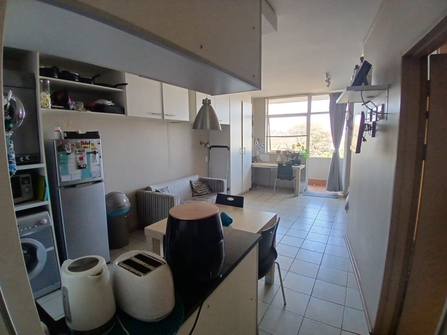 1 Bedroom Property for Sale in Hillcrest Gauteng